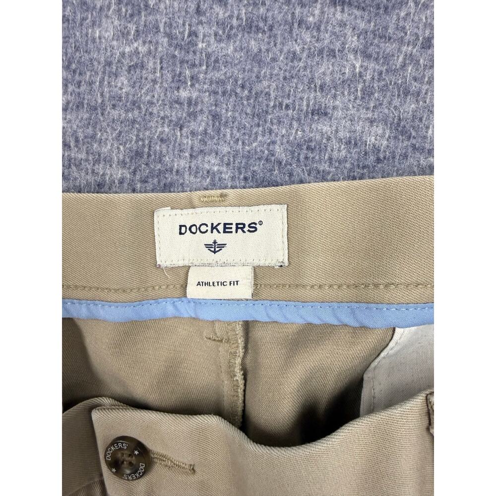 Levi's Dockers Athletic Fit Khaki Dress Pants Men's Size 40x32